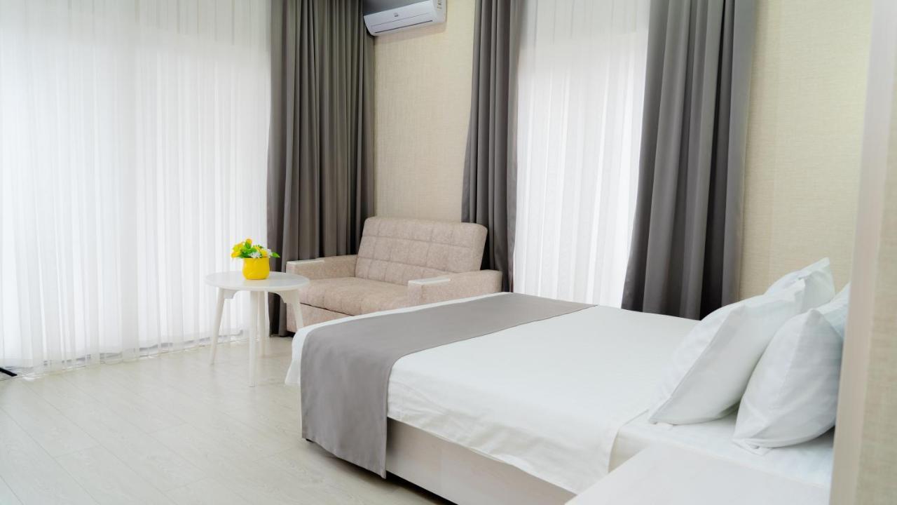 MOFFAH GRAND Hotel Tasjkent Buitenkant foto