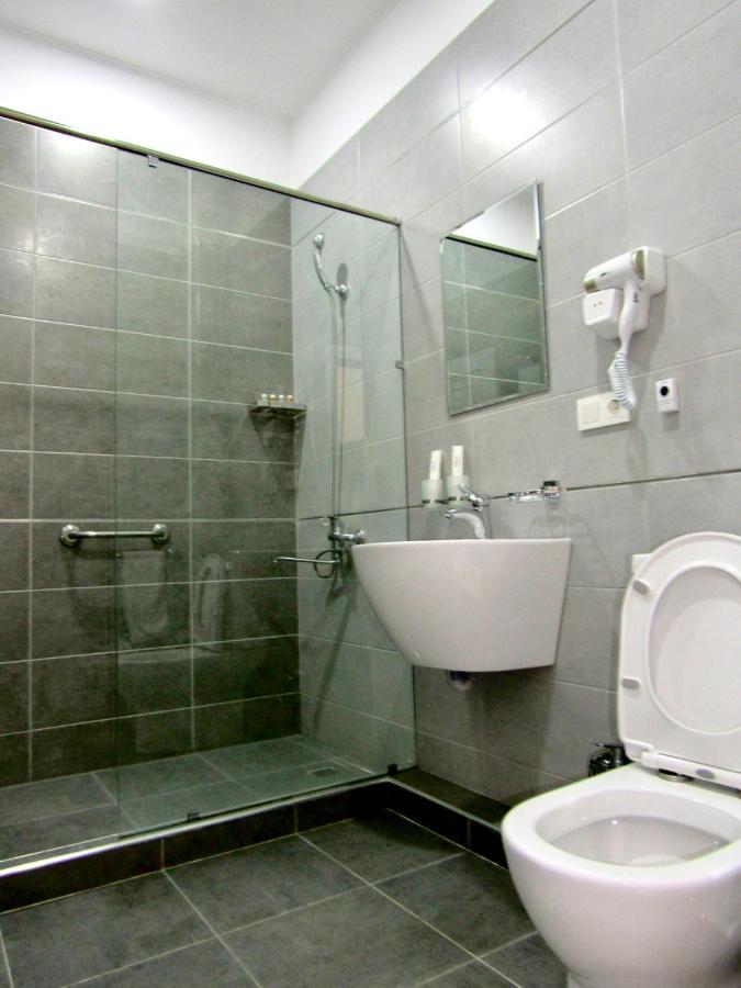 MOFFAH GRAND Hotel Tasjkent Buitenkant foto